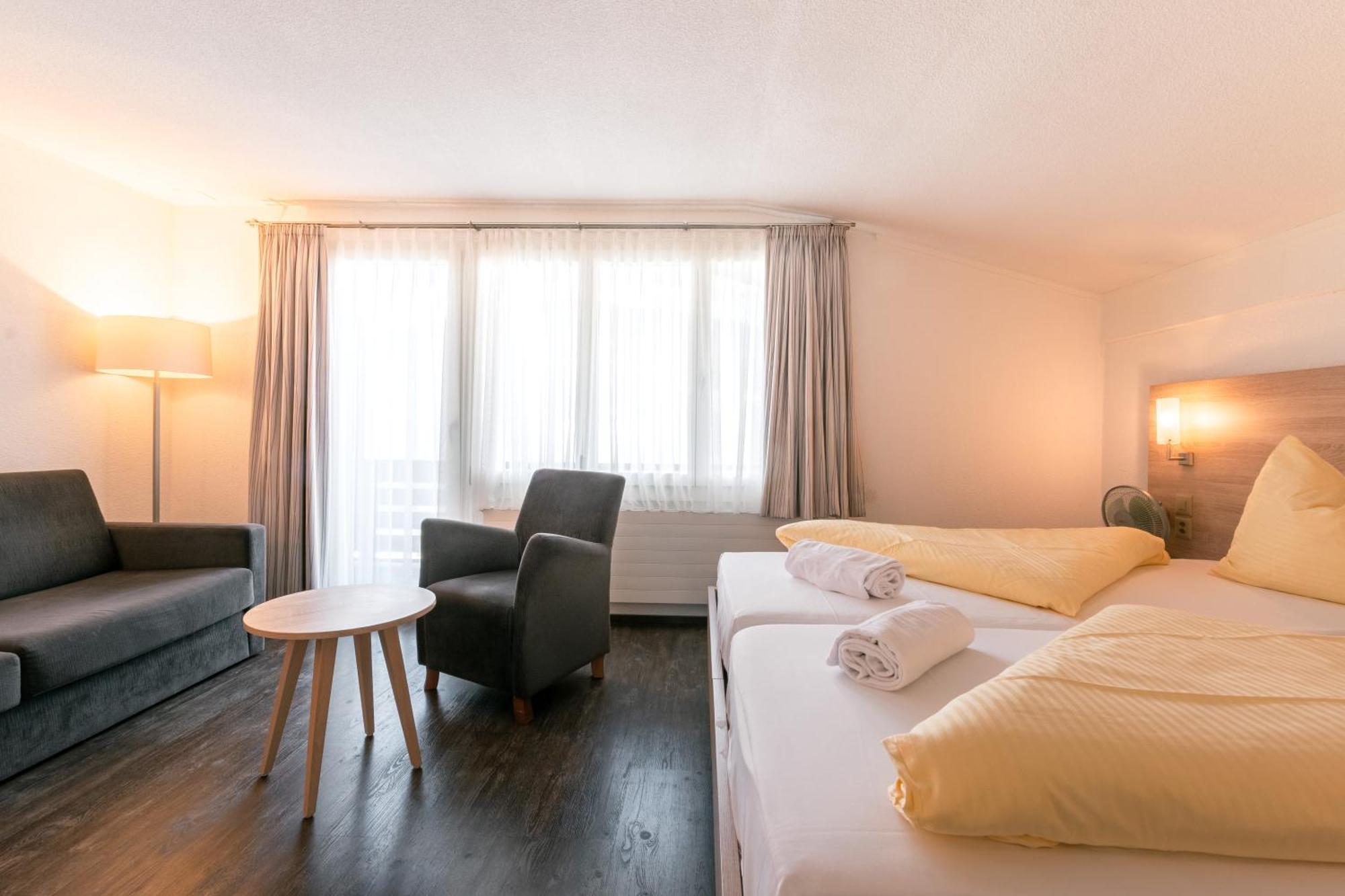 Hotel Kreuz Leissigen Bagian luar foto