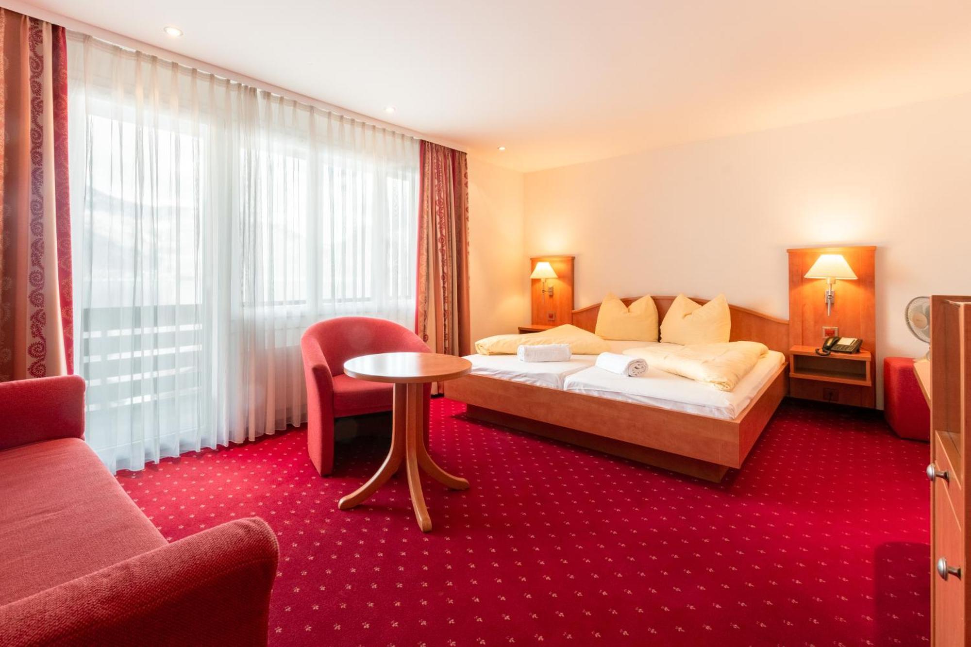 Hotel Kreuz Leissigen Bagian luar foto