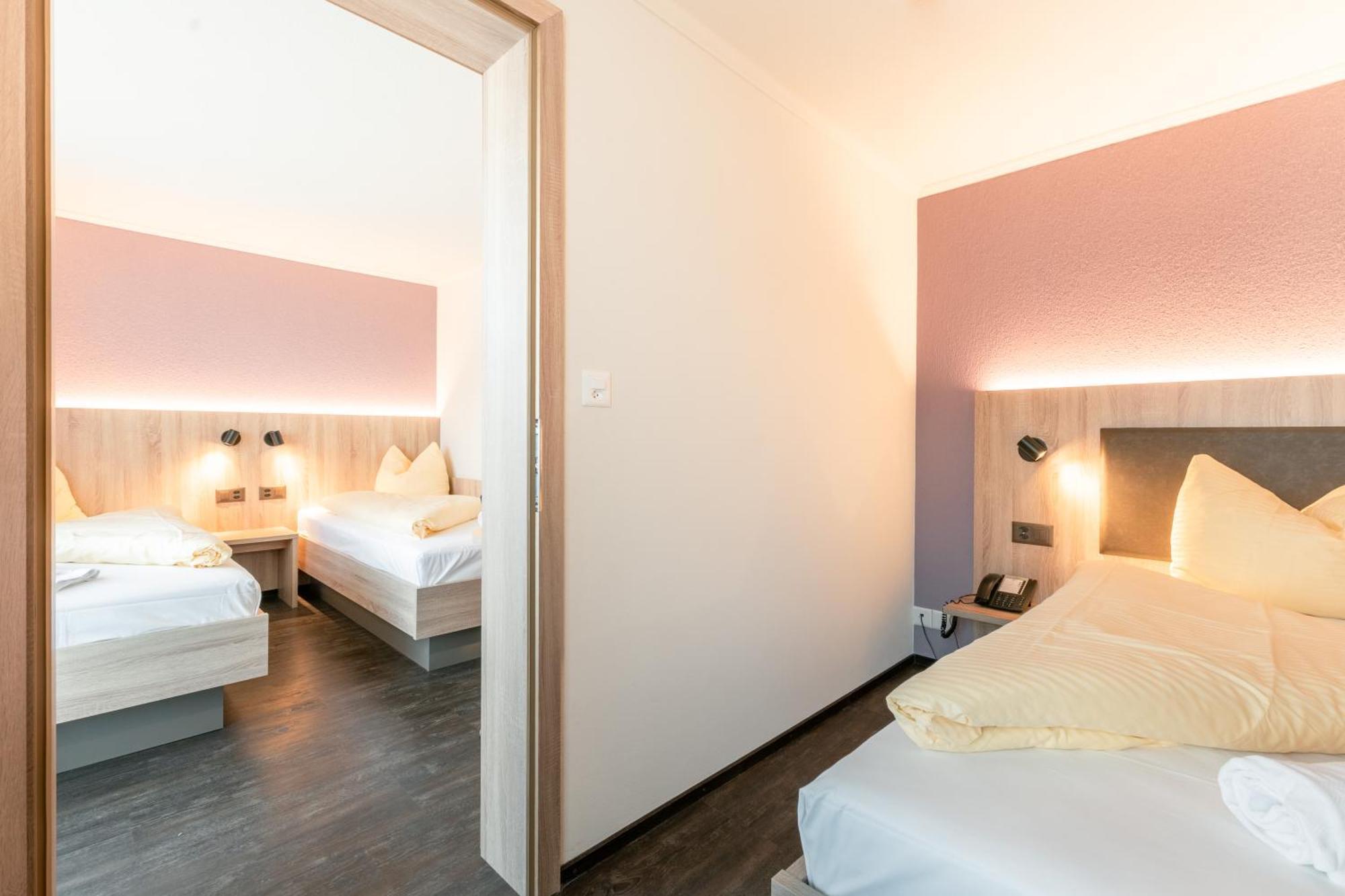 Hotel Kreuz Leissigen Bagian luar foto